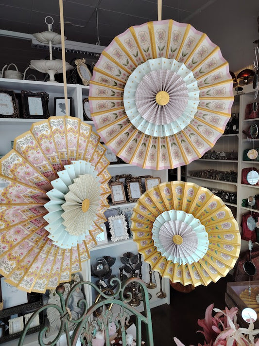 Seinäkoriste Rosette keltainen 40 cm