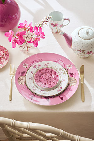 Pieni pinkki lautanen Jolie Flowers