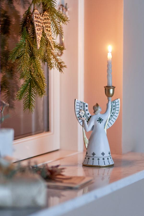 Kynttilänjalka Evangeline